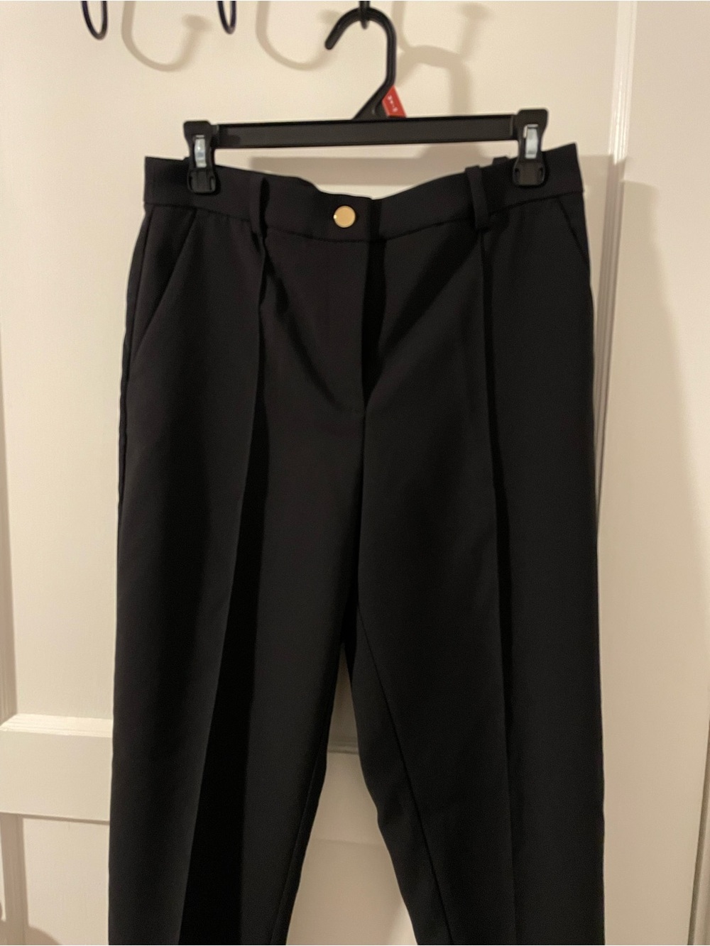 NWT H&M Black High-Waist Tailored Trousers with Gold Button, size 8